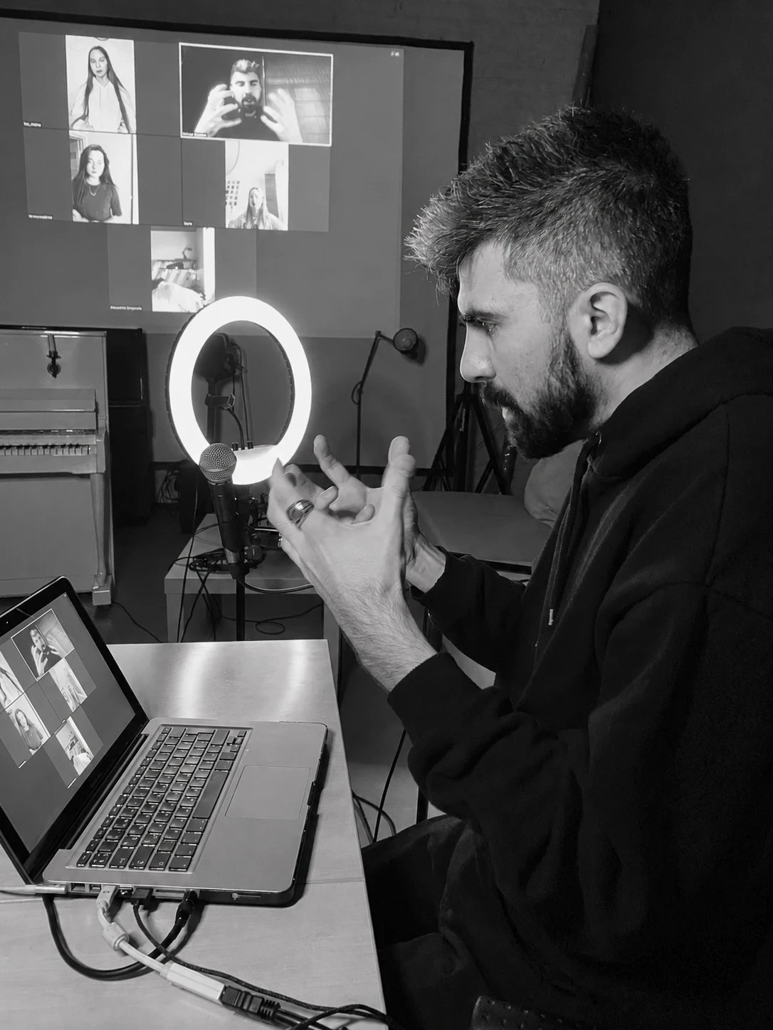 Mikhail Kasymov demonstrating an exercise to students online